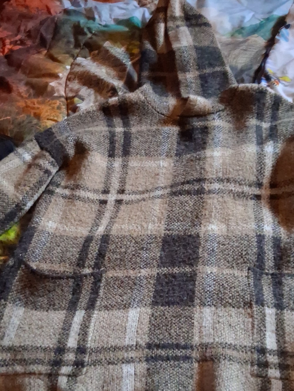 Joseph Men's Turtleneck Hooded Plaid Sweater in Brown and Beige